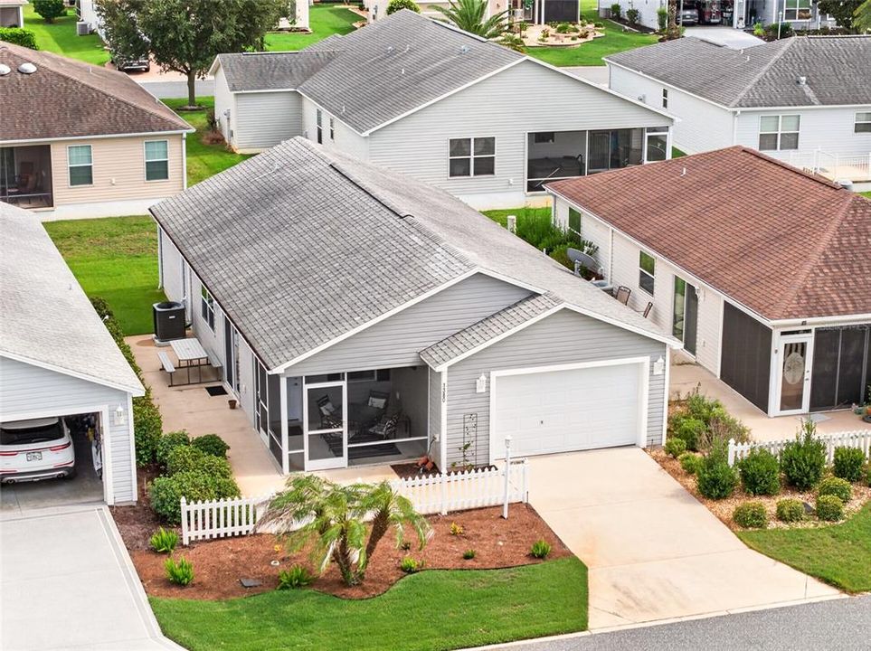 For Sale: $280,000 (2 beds, 2 baths, 1188 Square Feet)