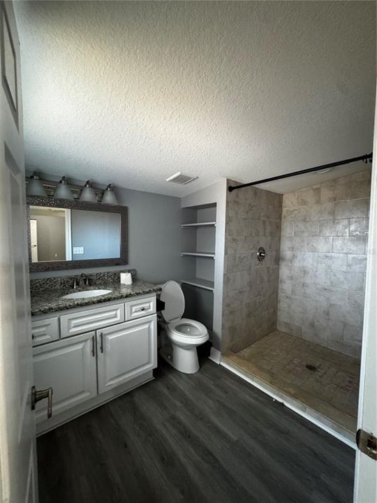 For Rent: $1,850 (2 beds, 2 baths, 1410 Square Feet)