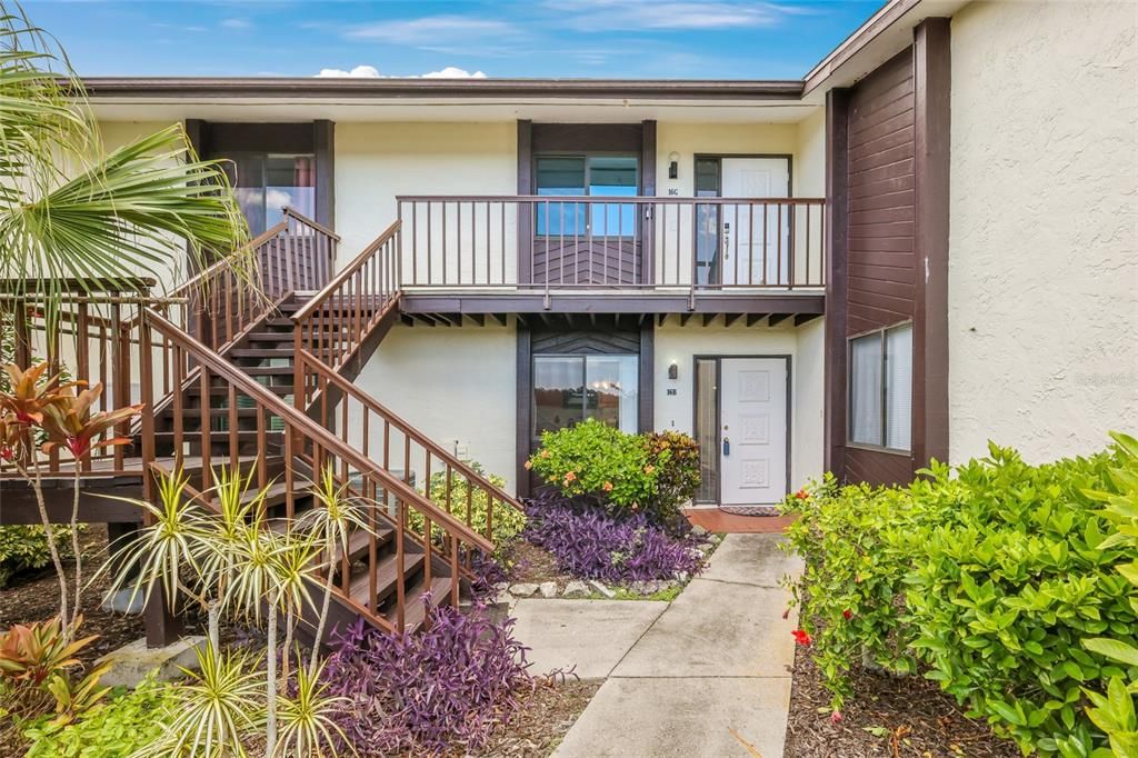 For Sale: $185,000 (2 beds, 2 baths, 1280 Square Feet)