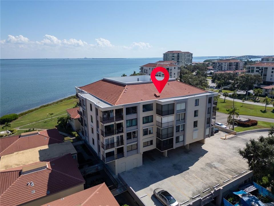 For Rent: $1,750 (1 beds, 1 baths, 780 Square Feet)