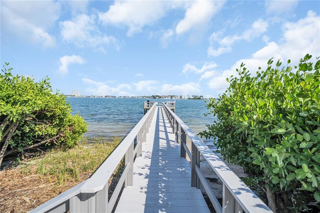 For Rent: $1,750 (1 beds, 1 baths, 780 Square Feet)