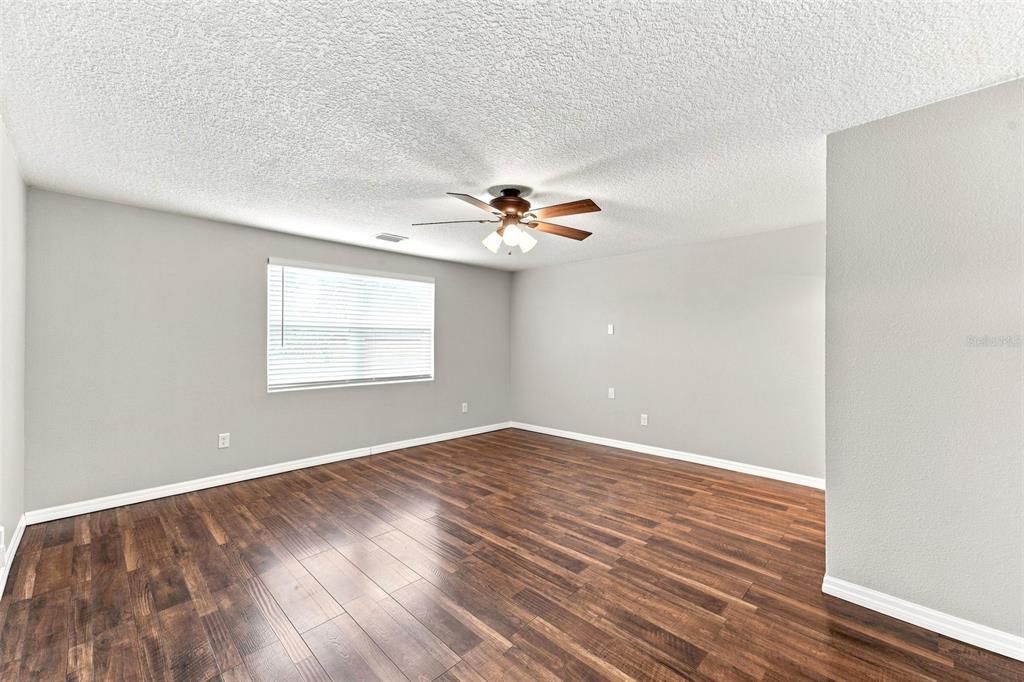 En Venta: $299,000 (3 camas, 1 baños, 1488 Pies cuadrados)
