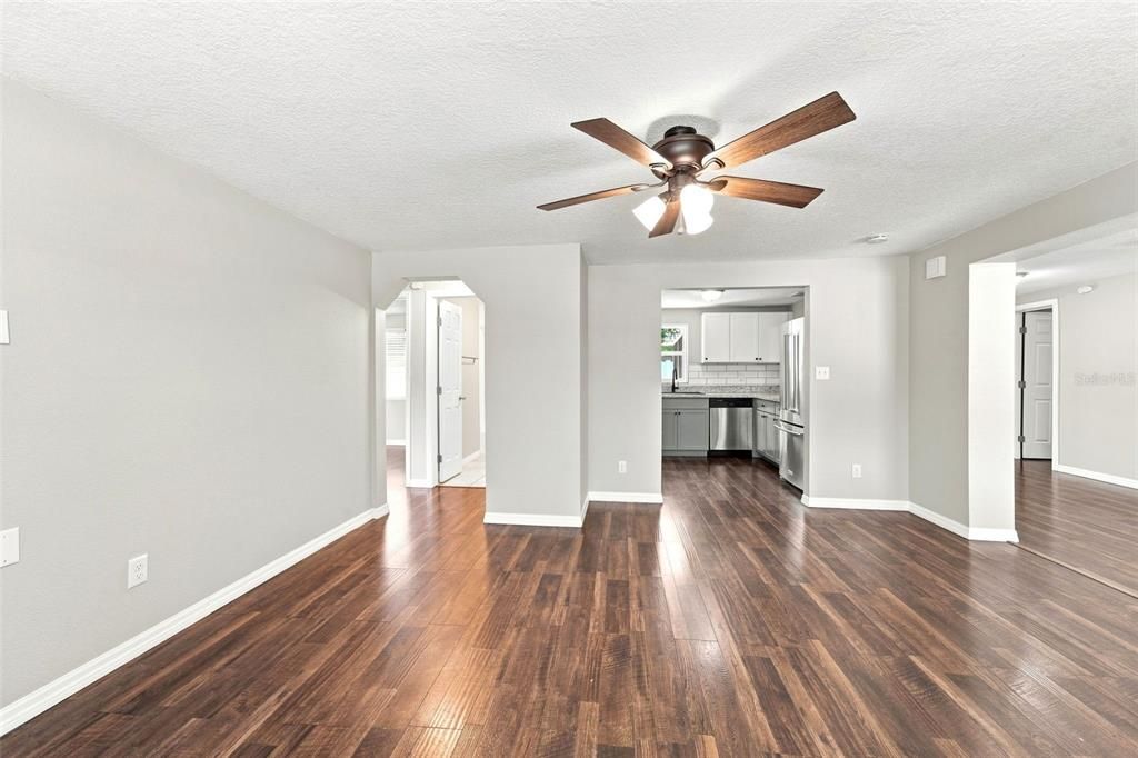 En Venta: $299,000 (3 camas, 1 baños, 1488 Pies cuadrados)