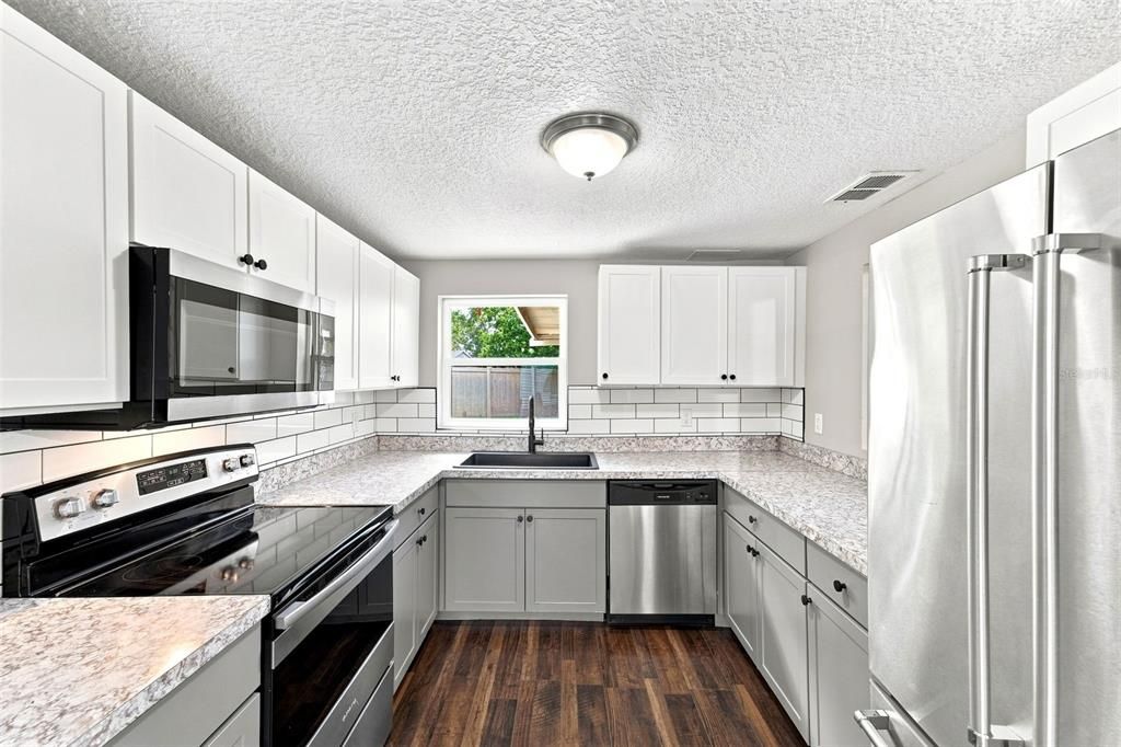 En Venta: $299,000 (3 camas, 1 baños, 1488 Pies cuadrados)