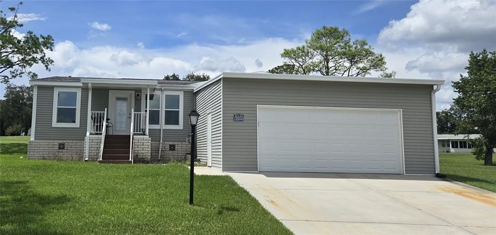 For Sale: $325,000 (3 beds, 2 baths, 1920 Square Feet)