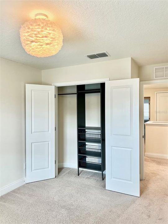 For Rent: $3,450 (4 beds, 2 baths, 2368 Square Feet)