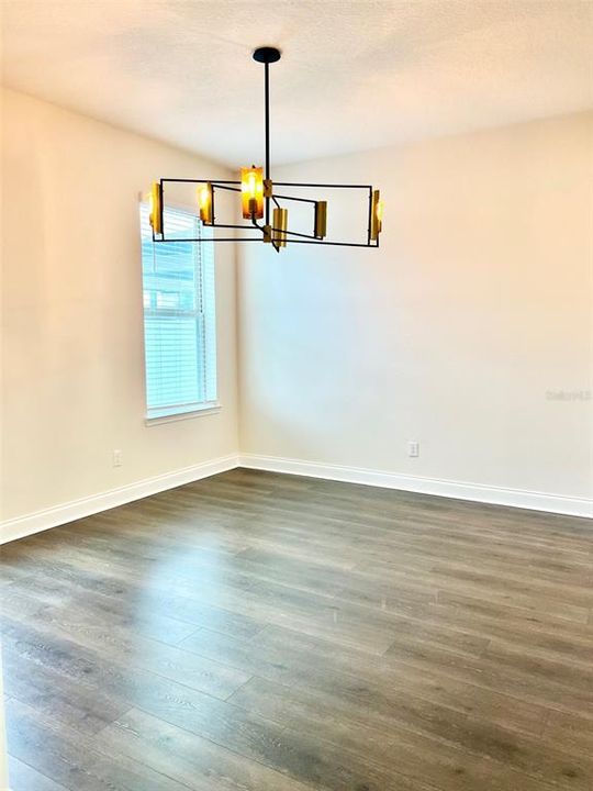 For Rent: $3,450 (4 beds, 2 baths, 2368 Square Feet)