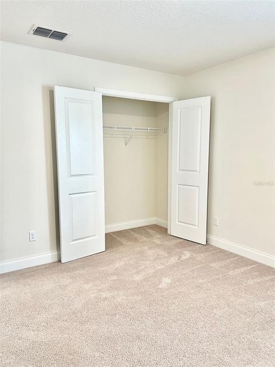 For Rent: $3,450 (4 beds, 2 baths, 2368 Square Feet)