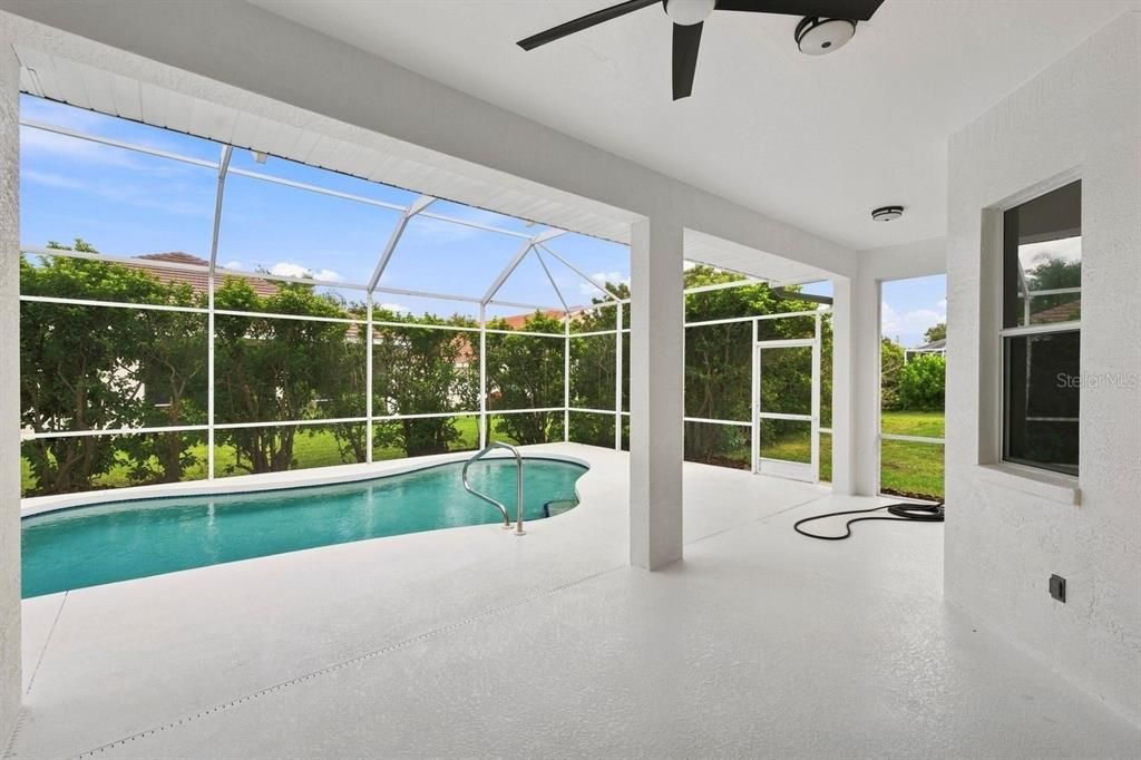 For Sale: $650,000 (4 beds, 2 baths, 2063 Square Feet)
