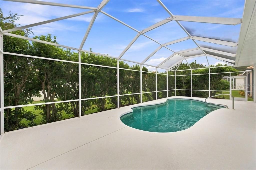 For Sale: $650,000 (4 beds, 2 baths, 2063 Square Feet)