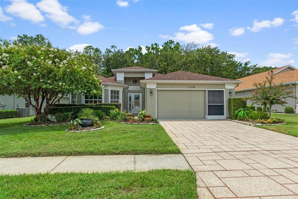 En Venta: $298,998 (3 camas, 2 baños, 1970 Pies cuadrados)