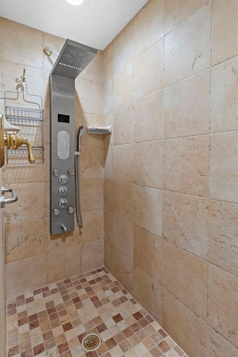En Venta: $298,998 (3 camas, 2 baños, 1970 Pies cuadrados)