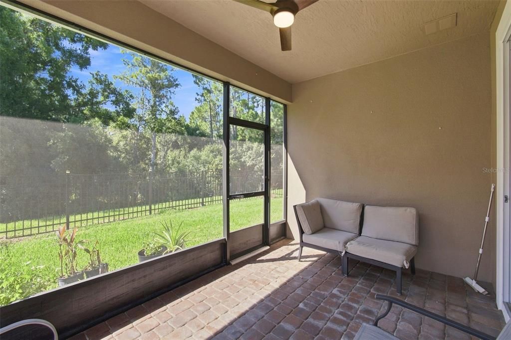 En Venta: $314,000 (3 camas, 2 baños, 1590 Pies cuadrados)