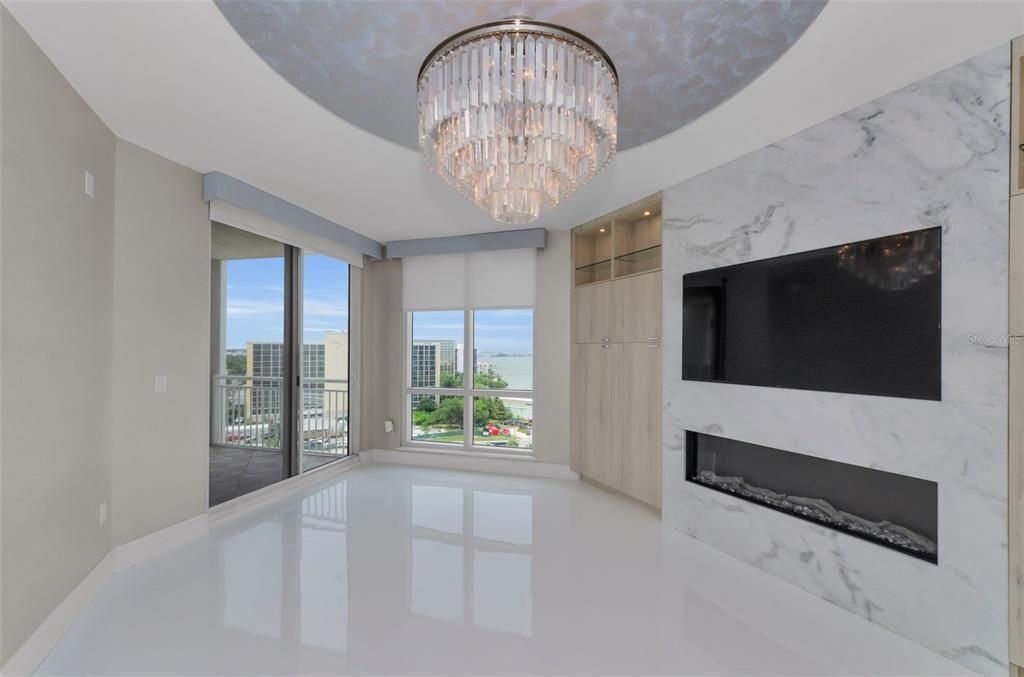 待售: $890,000 (2 贝兹, 2 浴室, 1676 平方英尺)