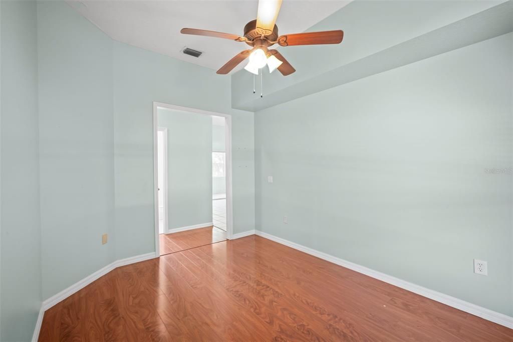 For Sale: $320,900 (3 beds, 2 baths, 1611 Square Feet)
