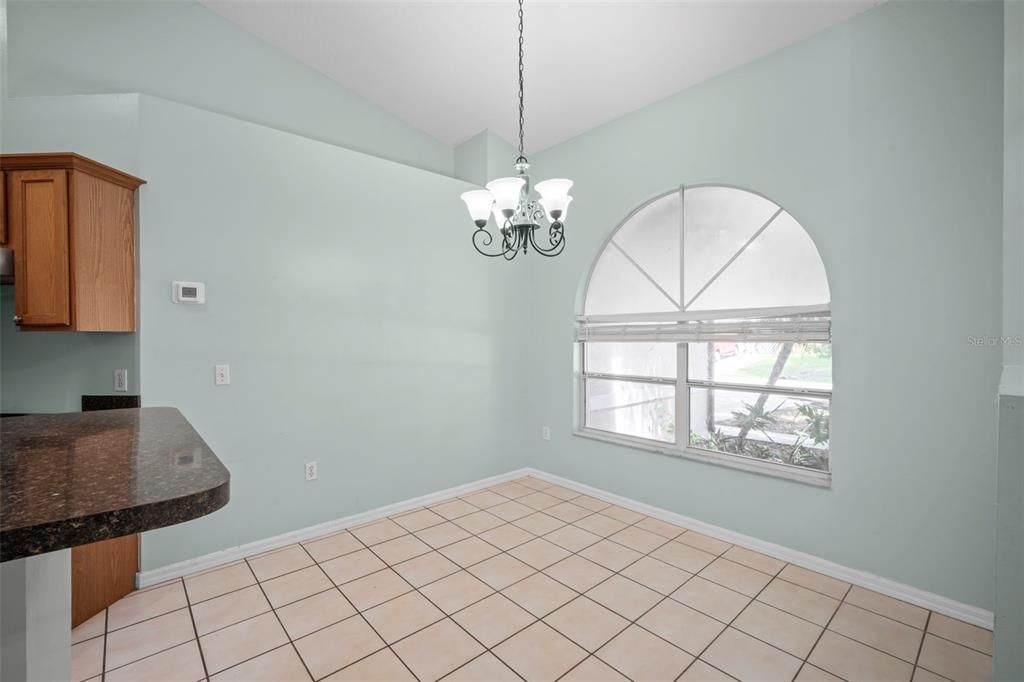 For Sale: $320,900 (3 beds, 2 baths, 1611 Square Feet)