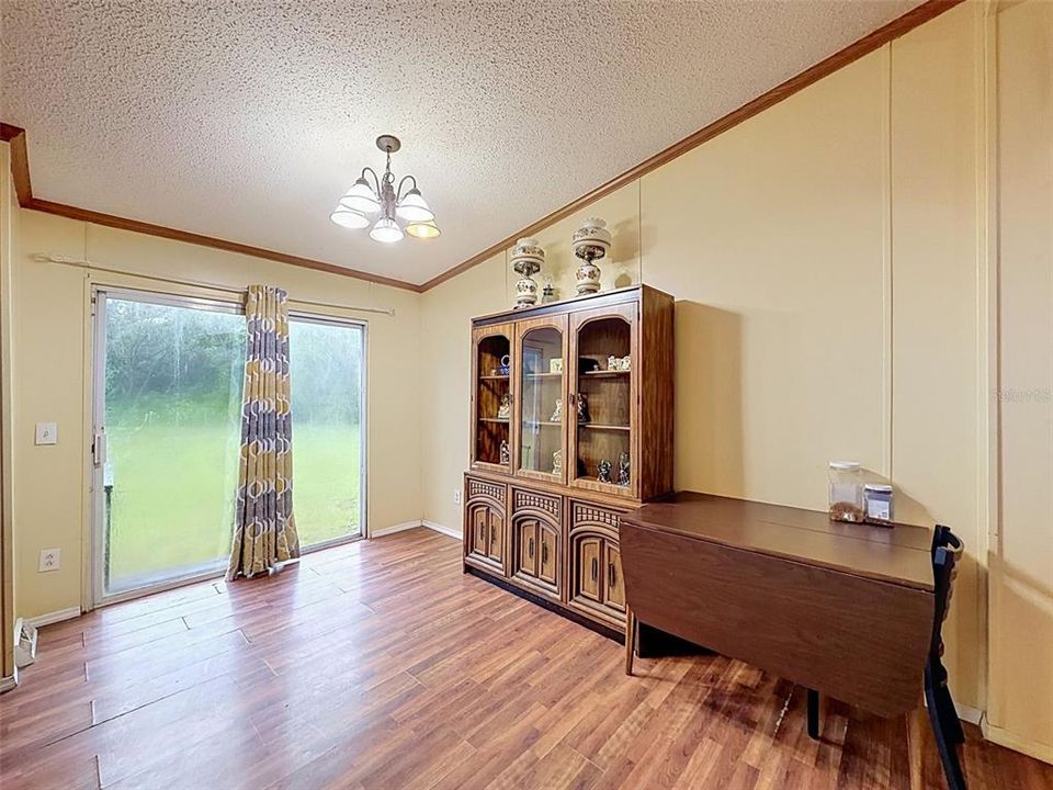 For Sale: $249,900 (4 beds, 2 baths, 2128 Square Feet)
