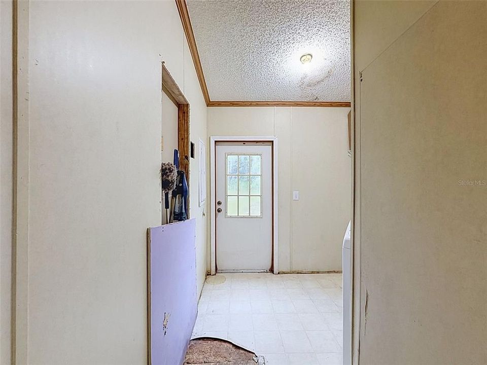 For Sale: $249,900 (4 beds, 2 baths, 2128 Square Feet)