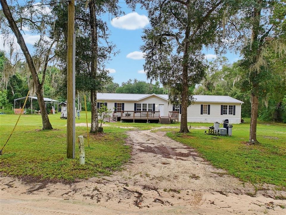 For Sale: $249,900 (4 beds, 2 baths, 2128 Square Feet)