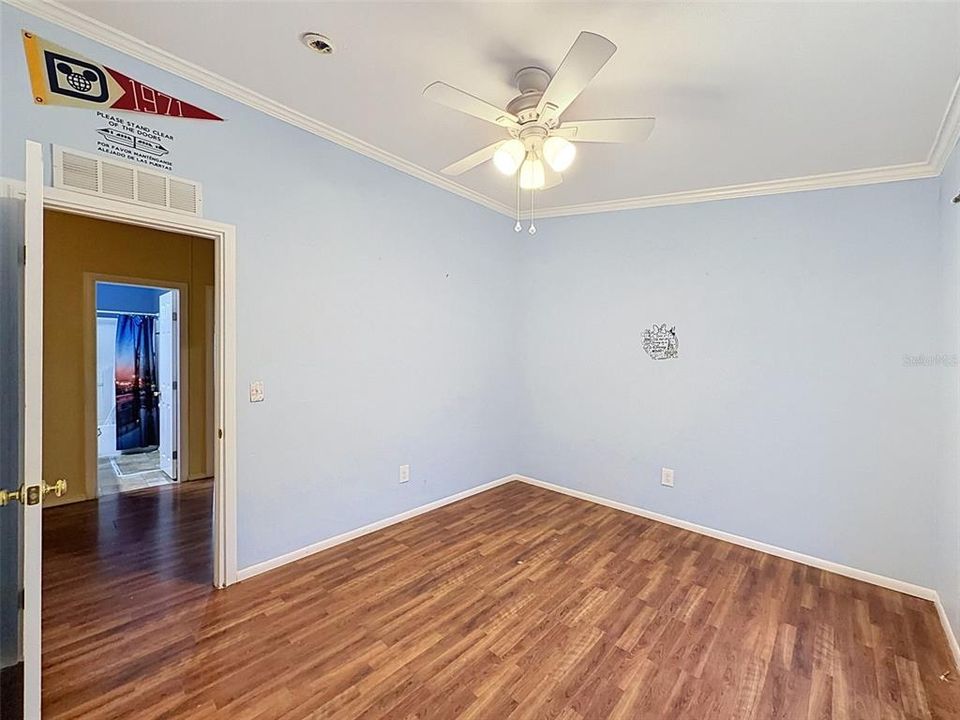 For Sale: $249,900 (4 beds, 2 baths, 2128 Square Feet)
