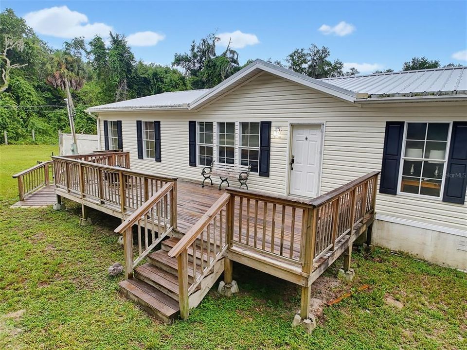 For Sale: $249,900 (4 beds, 2 baths, 2128 Square Feet)