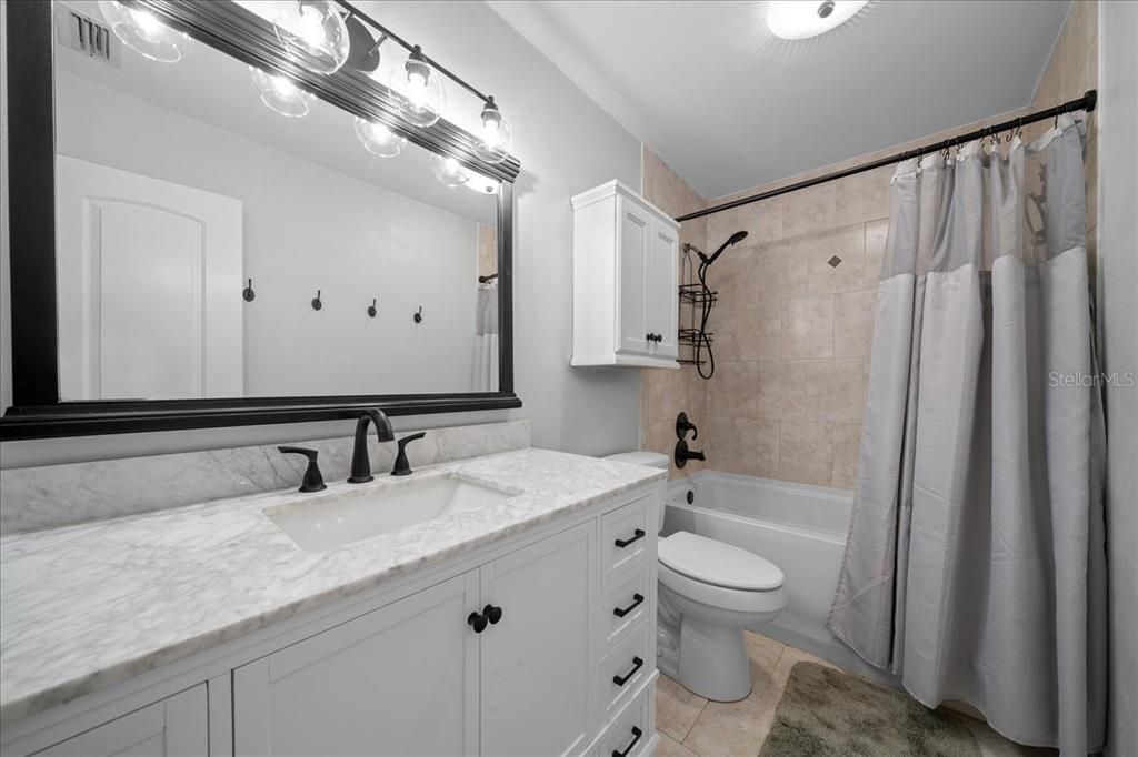 For Sale: $264,900 (3 beds, 2 baths, 1602 Square Feet)
