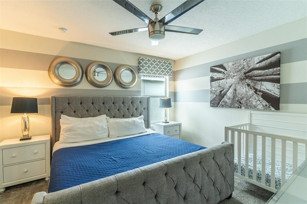 For Sale: $699,000 (9 beds, 5 baths, 3909 Square Feet)