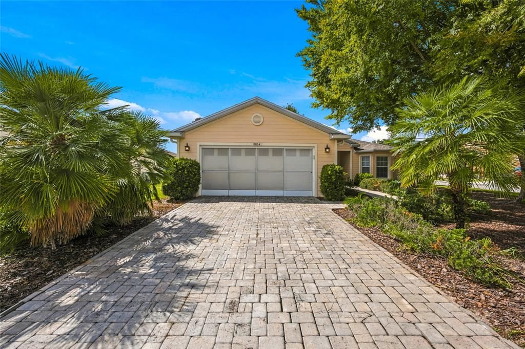 For Sale: $259,900 (3 beds, 2 baths, 1516 Square Feet)
