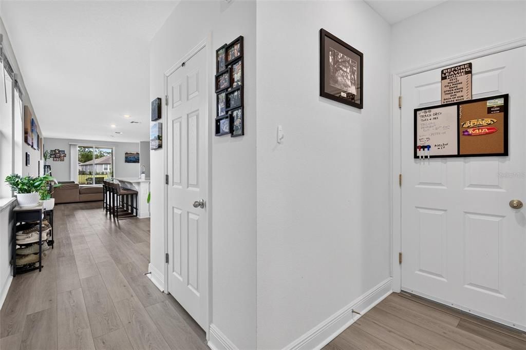 For Sale: $349,995 (3 beds, 2 baths, 1483 Square Feet)