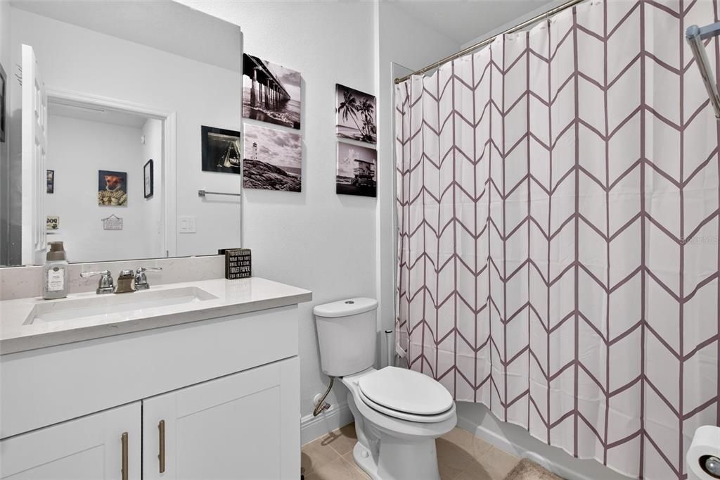 For Sale: $349,995 (3 beds, 2 baths, 1483 Square Feet)