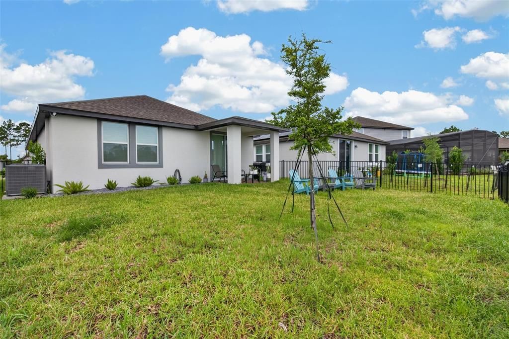 For Sale: $349,995 (3 beds, 2 baths, 1483 Square Feet)