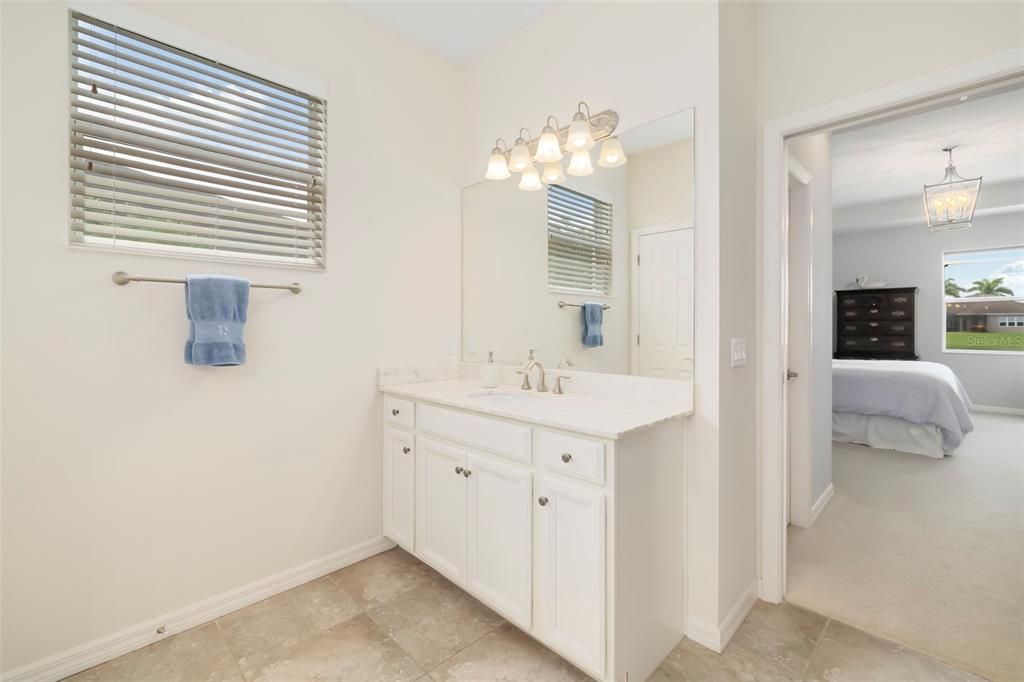 For Sale: $700,000 (3 beds, 2 baths, 2434 Square Feet)