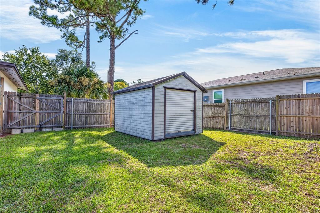For Sale: $355,000 (3 beds, 2 baths, 1287 Square Feet)