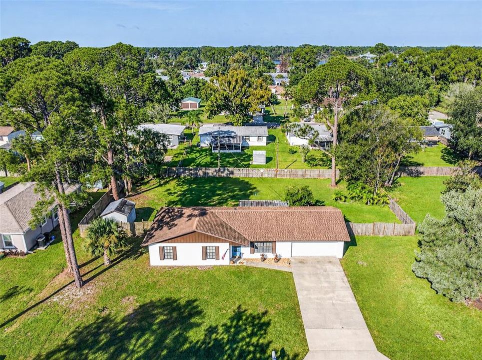 For Sale: $355,000 (3 beds, 2 baths, 1287 Square Feet)