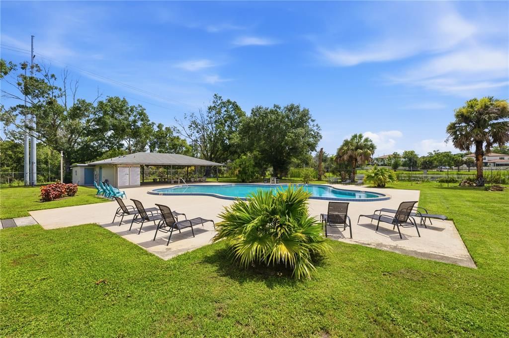 For Rent: $2,200 (3 beds, 2 baths, 1209 Square Feet)
