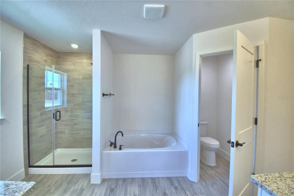 For Sale: $546,792 (4 beds, 3 baths, 2508 Square Feet)