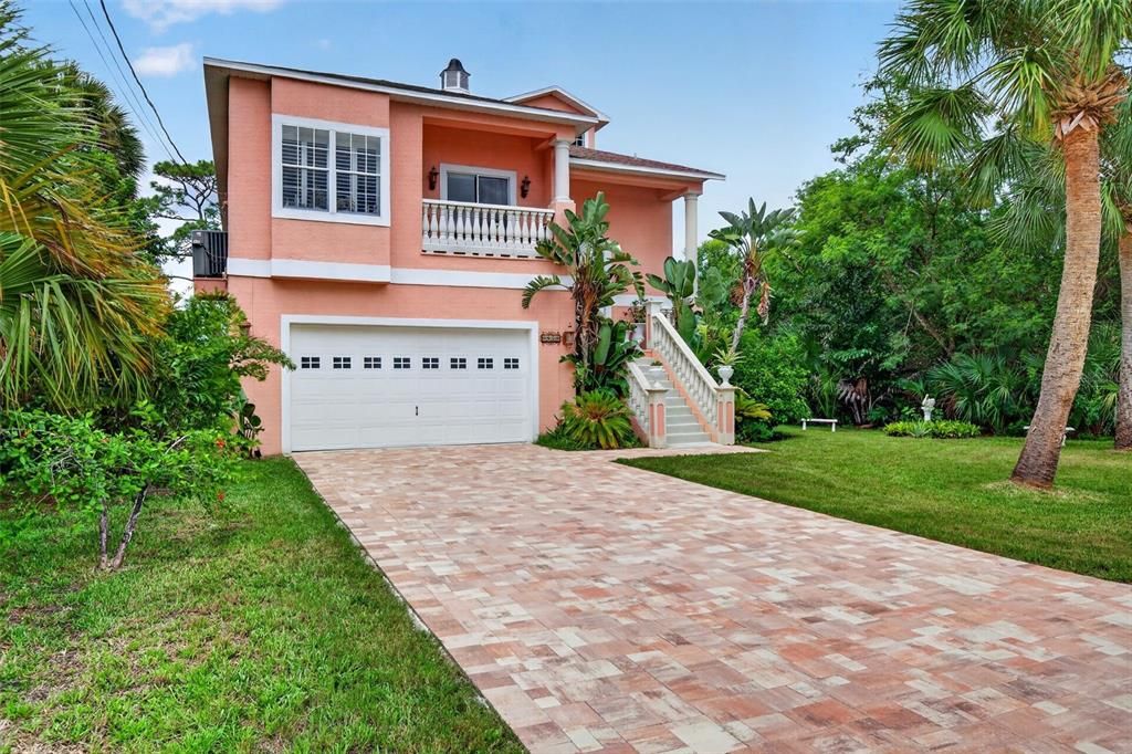 En Venta: $550,000 (3 camas, 2 baños, 2363 Pies cuadrados)