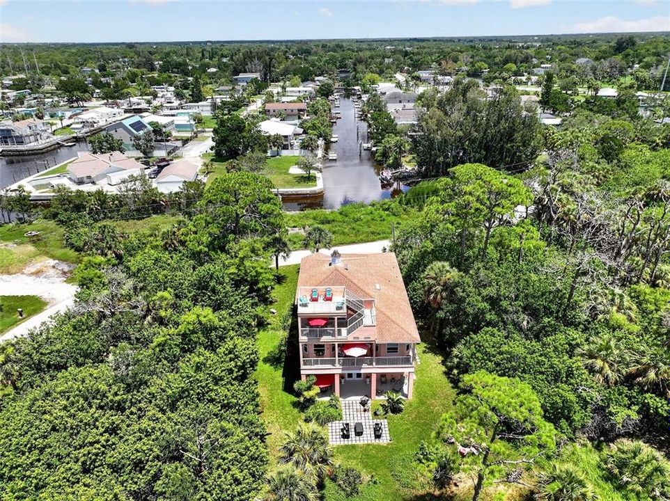 En Venta: $550,000 (3 camas, 2 baños, 2363 Pies cuadrados)