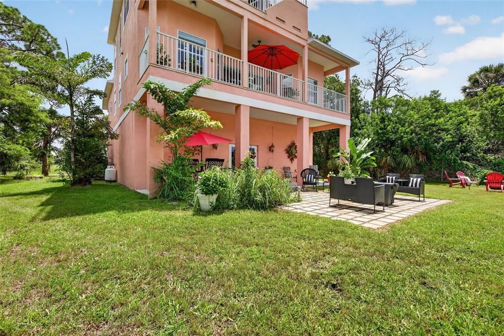 En Venta: $550,000 (3 camas, 2 baños, 2363 Pies cuadrados)