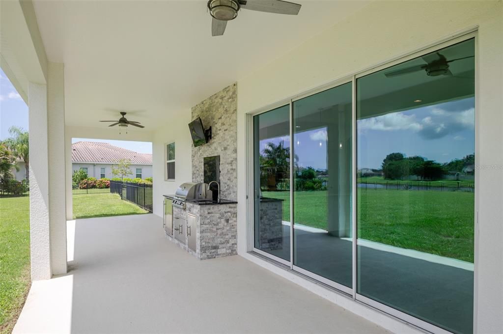 For Sale: $1,090,000 (5 beds, 4 baths, 4420 Square Feet)