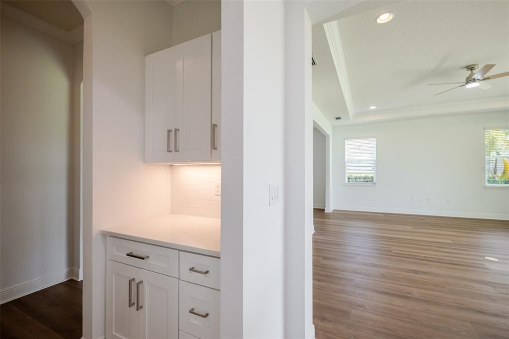 For Sale: $1,090,000 (5 beds, 4 baths, 4420 Square Feet)