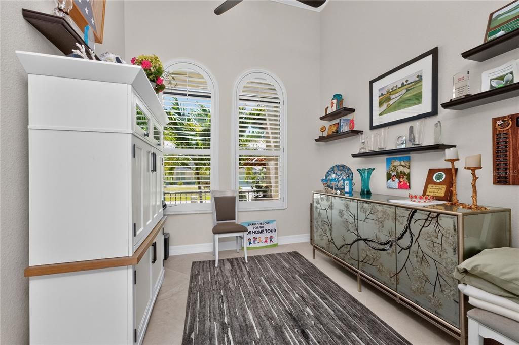 For Sale: $1,399,000 (4 beds, 3 baths, 2836 Square Feet)