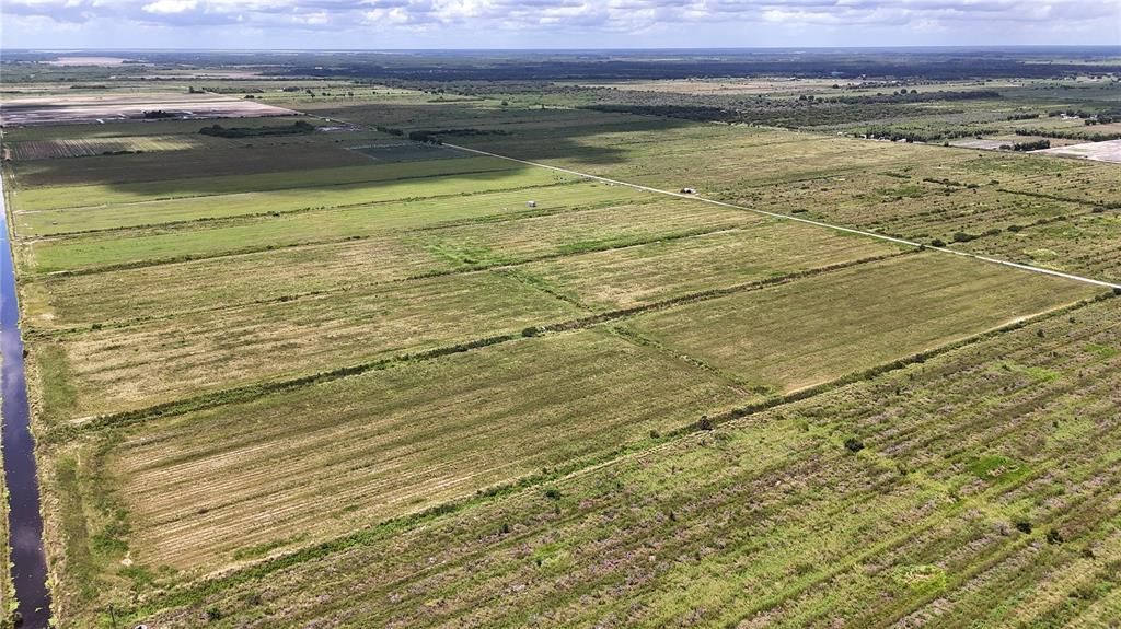 待售: $680,000 (40.01 acres)
