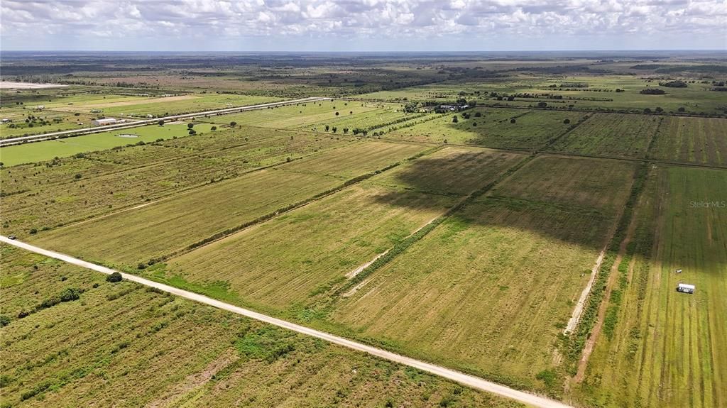 待售: $680,000 (40.01 acres)