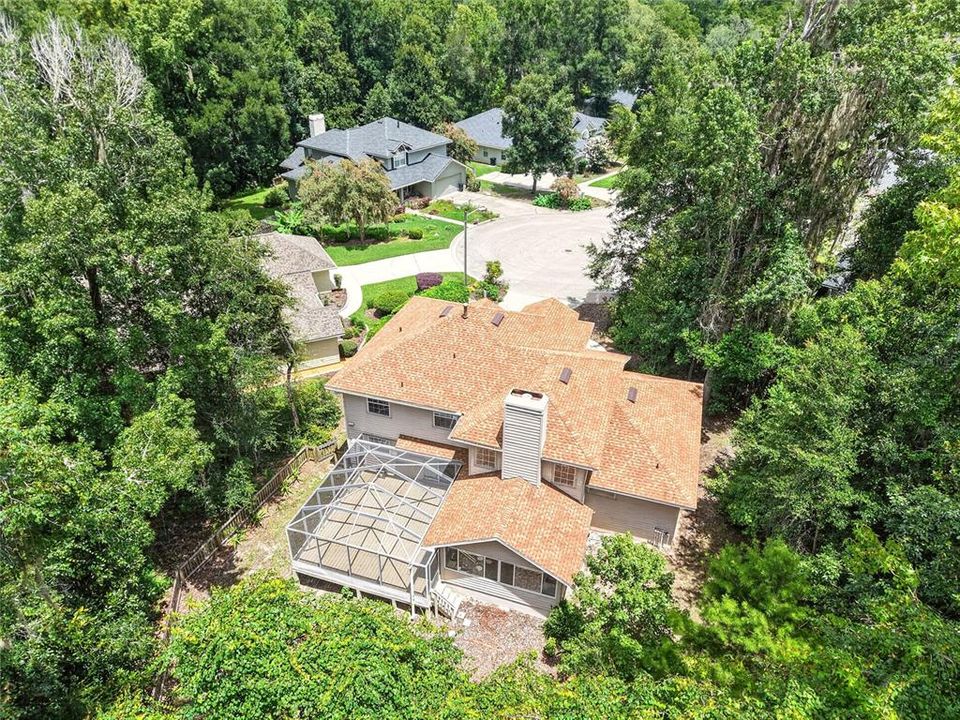 For Sale: $515,000 (5 beds, 2 baths, 2399 Square Feet)