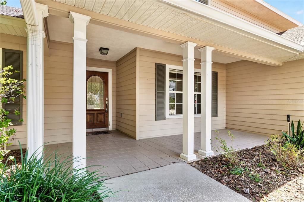 For Sale: $515,000 (5 beds, 2 baths, 2399 Square Feet)