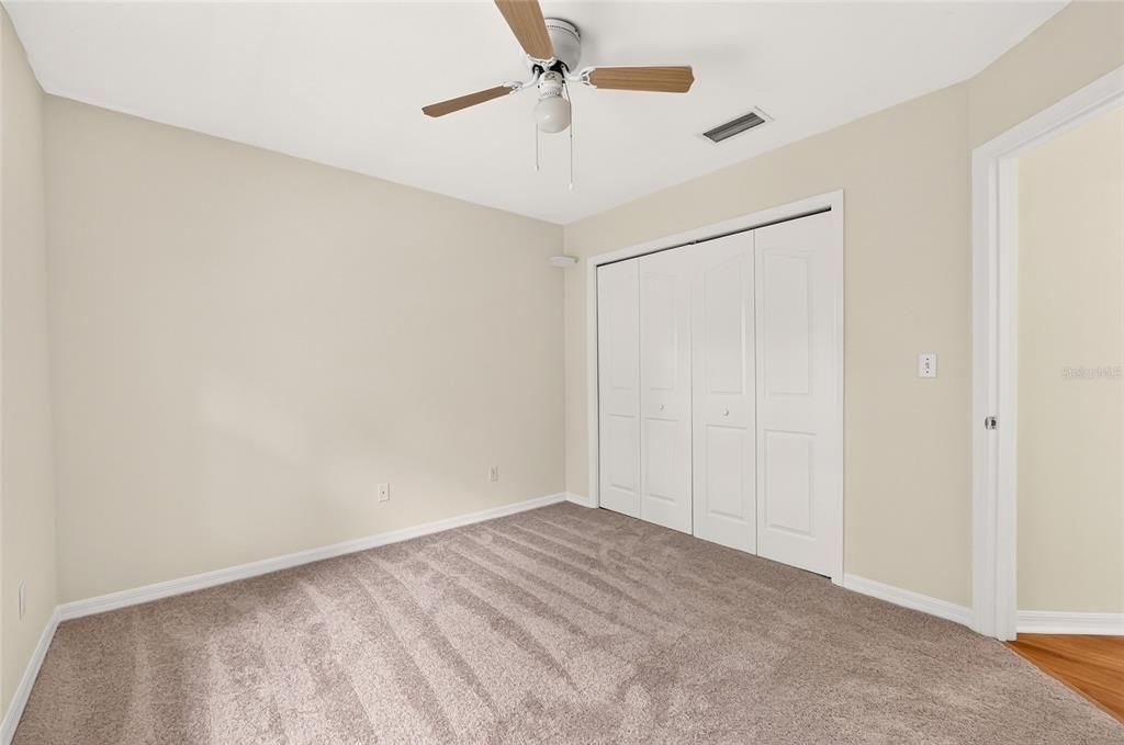 For Sale: $515,000 (5 beds, 2 baths, 2399 Square Feet)