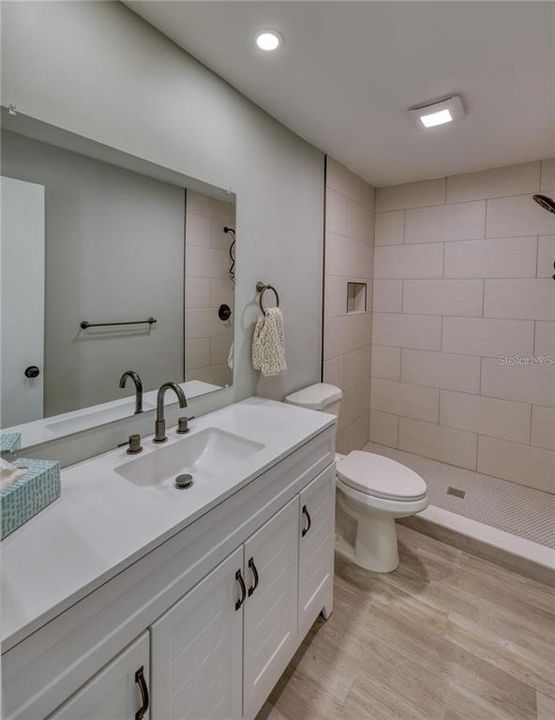 En Venta: $263,000 (2 camas, 1 baños, 822 Pies cuadrados)
