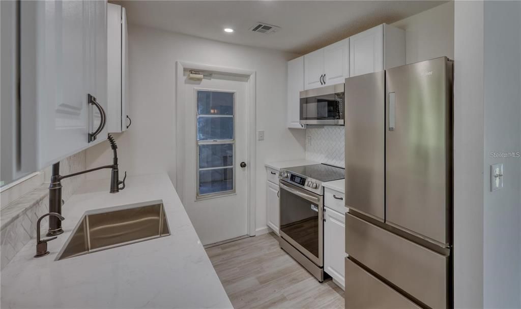 En Venta: $263,000 (2 camas, 1 baños, 822 Pies cuadrados)