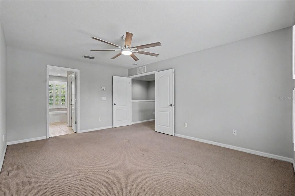 For Rent: $3,000 (4 beds, 2 baths, 2530 Square Feet)